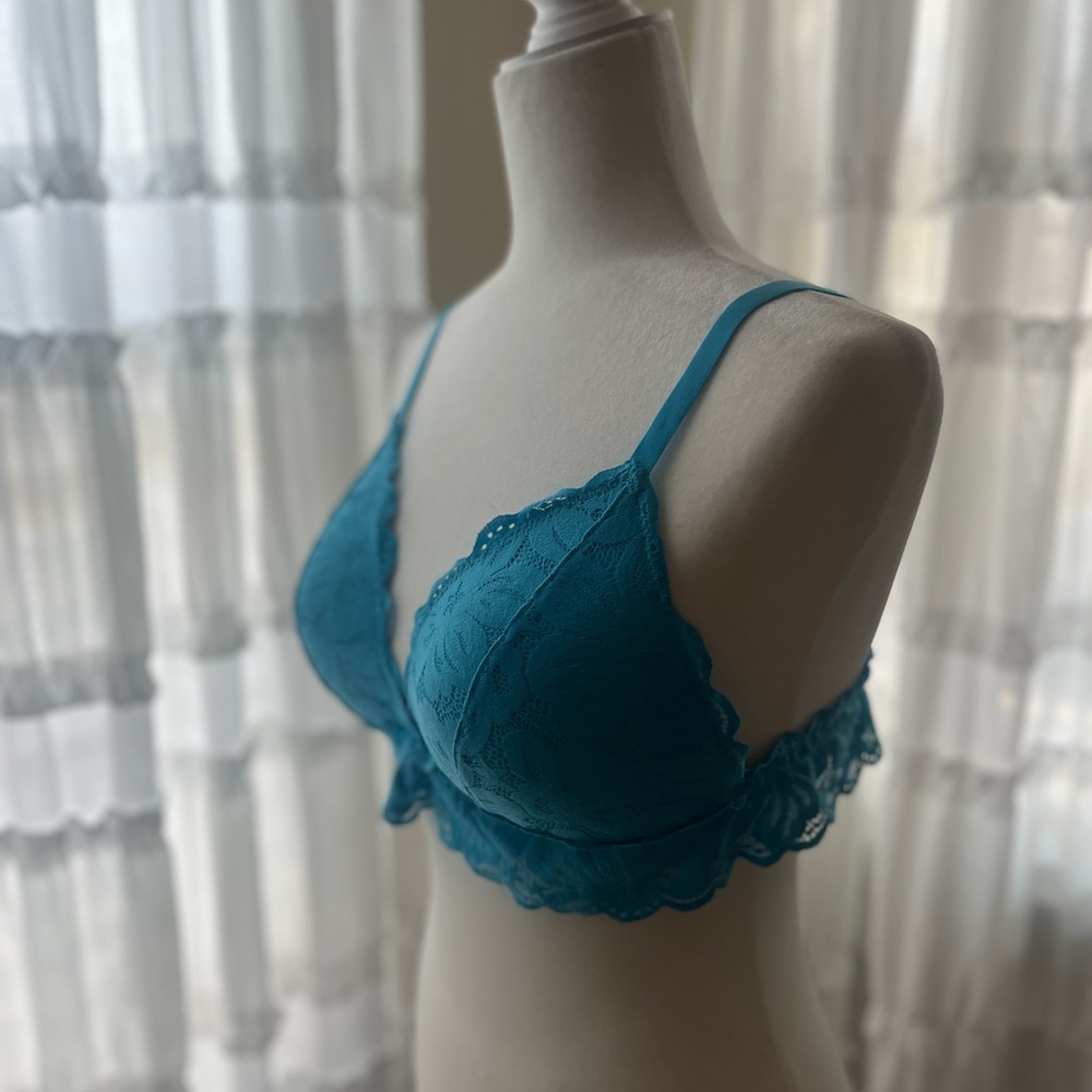 No Boundaries Teal Lace Bralette - Picture 2 of 7